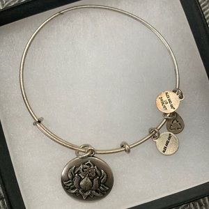 Alex and ani lotus peace petals